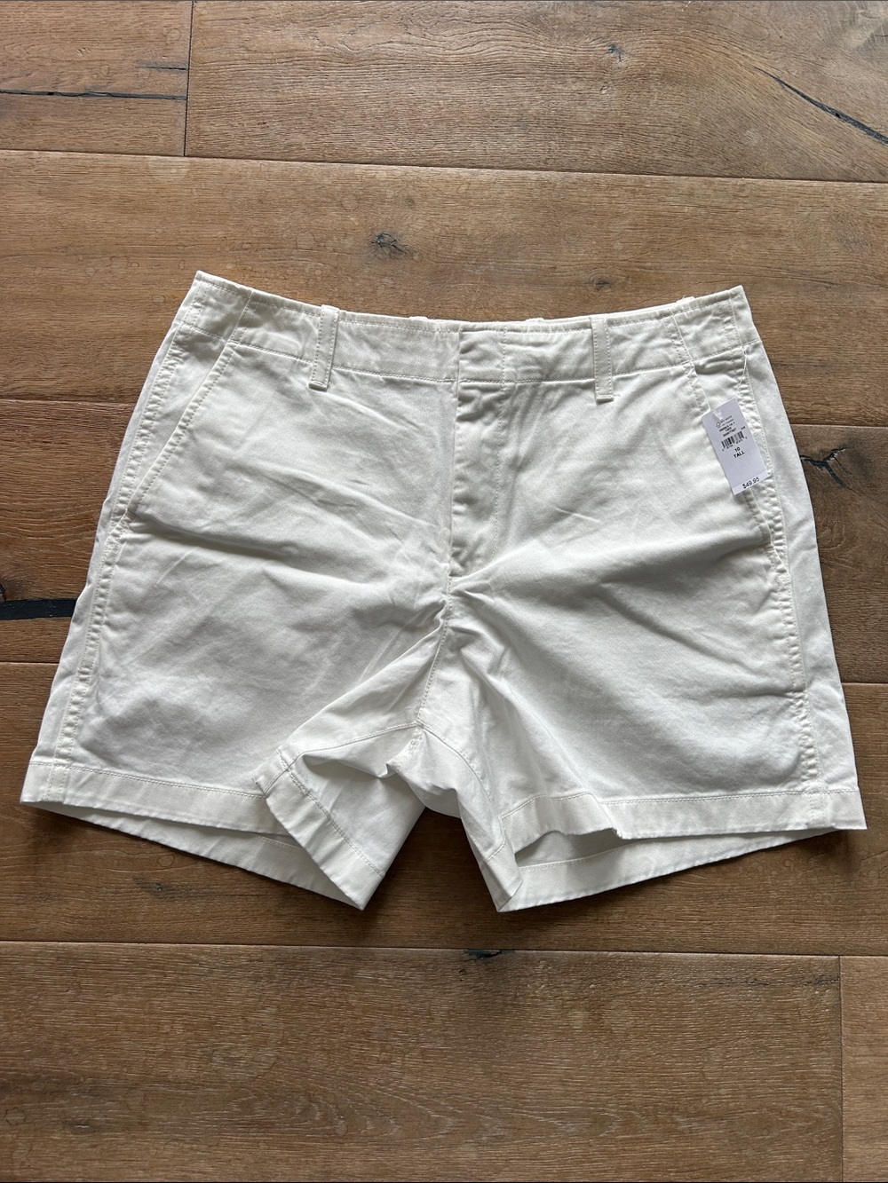 GAP Women's Cream Flat-Front Cotton Shorts